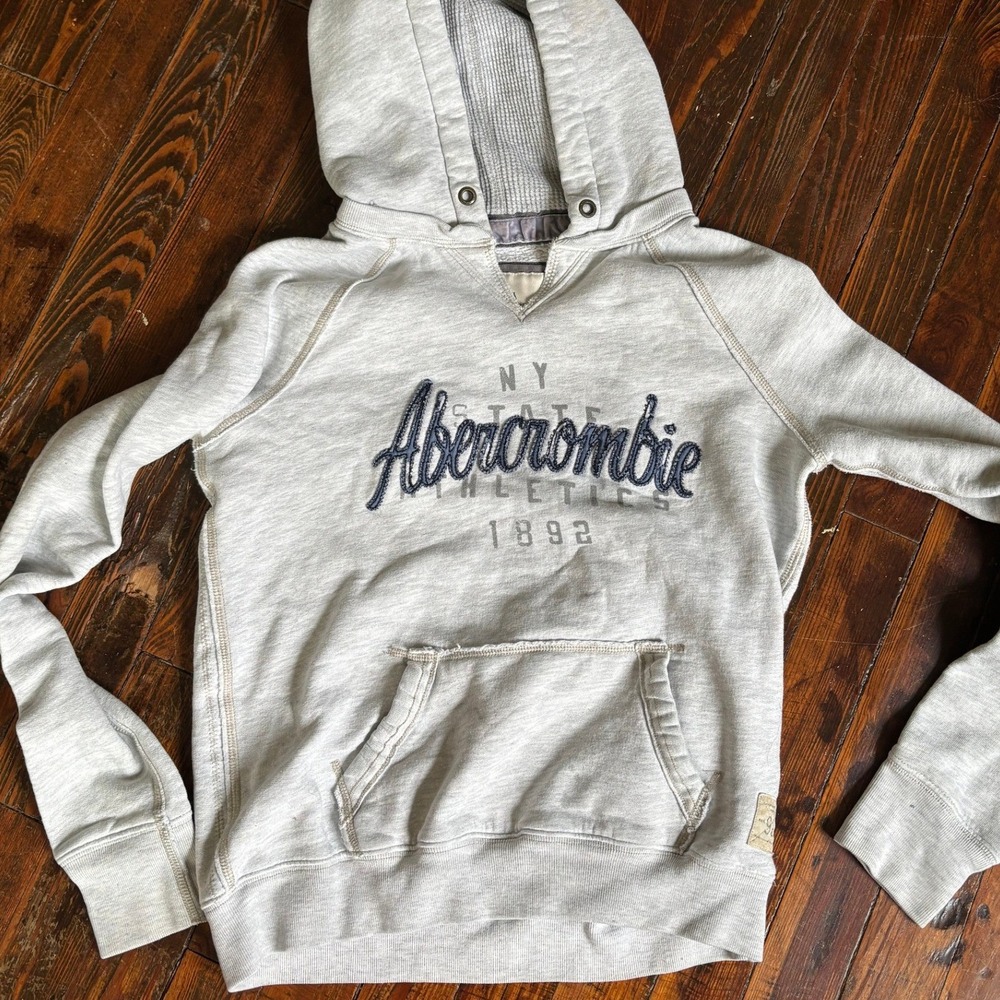 Vintage Y2K Abercrombie & Fitch Embroidered Hoodie Womens L Fits S Shrunken Gray